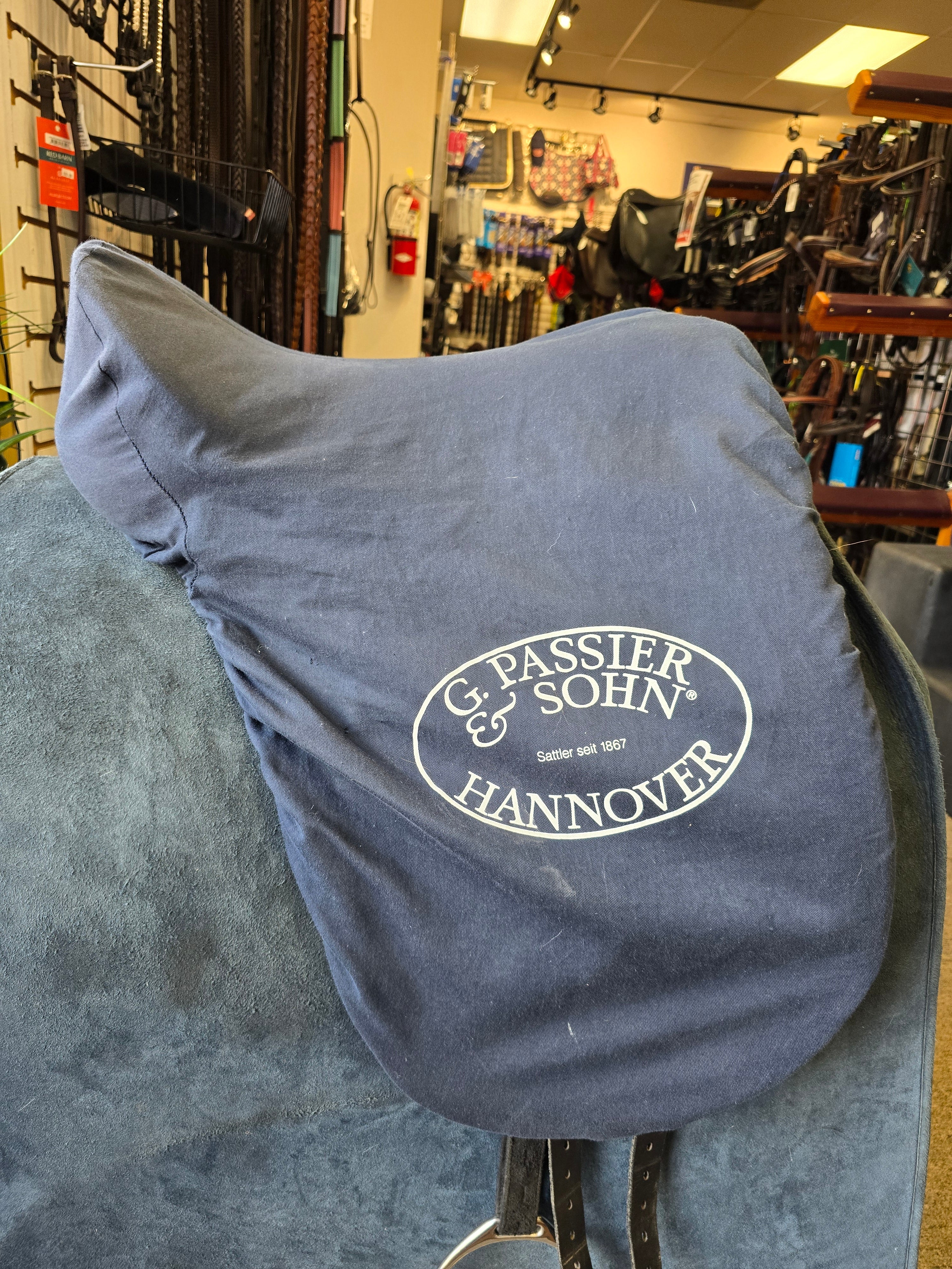 Used Passier Optimum Dressage Saddle - 18" Medium