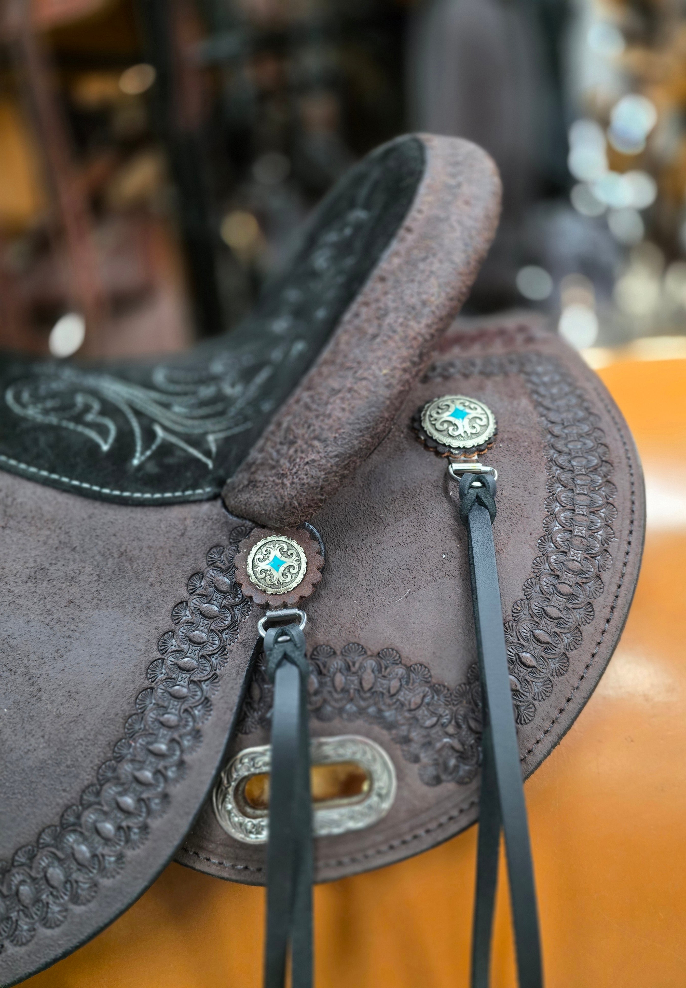 Circle Y Clover Leaf Barrel Saddle - Wide Tree