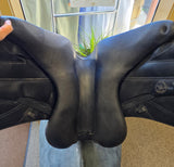 Used CWD SE37 Dressage Monoflap Saddle - 17" Medium