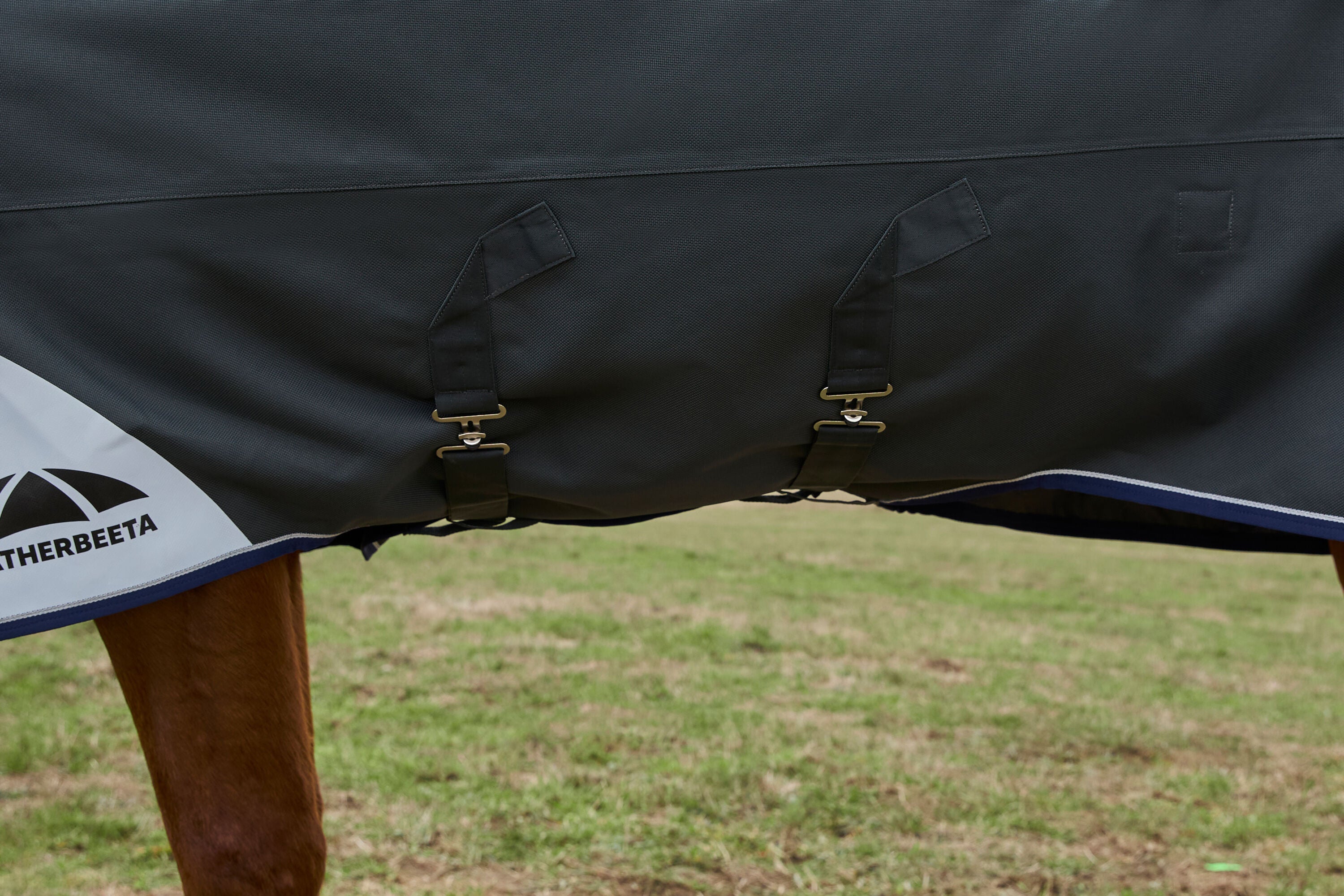 WeatherBeeta ComfiTec Ultra Detach-A-Neck Turnout - Charcoal (220g)