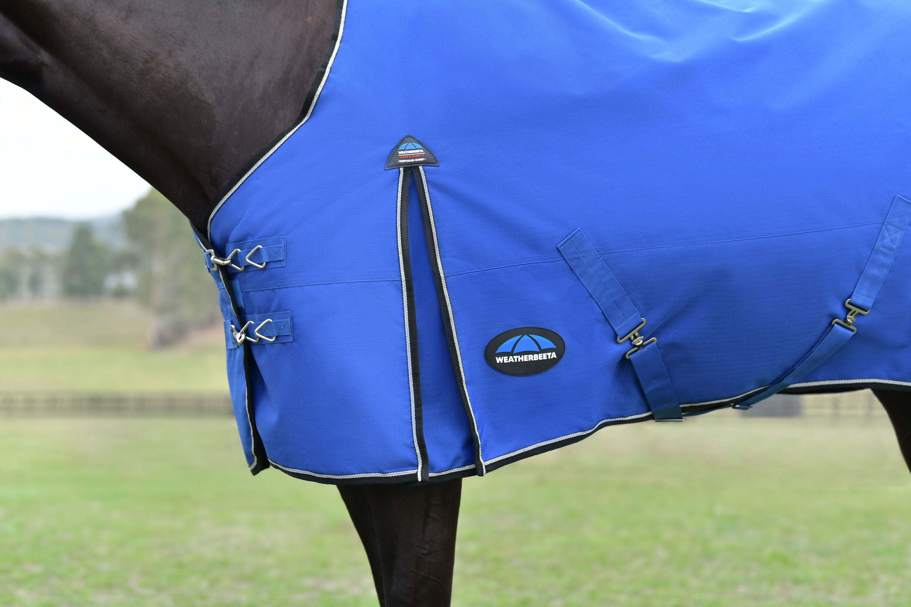 WeatherBeeta ComfiTec Essentials Turnout - Cobalt/Black (220g)