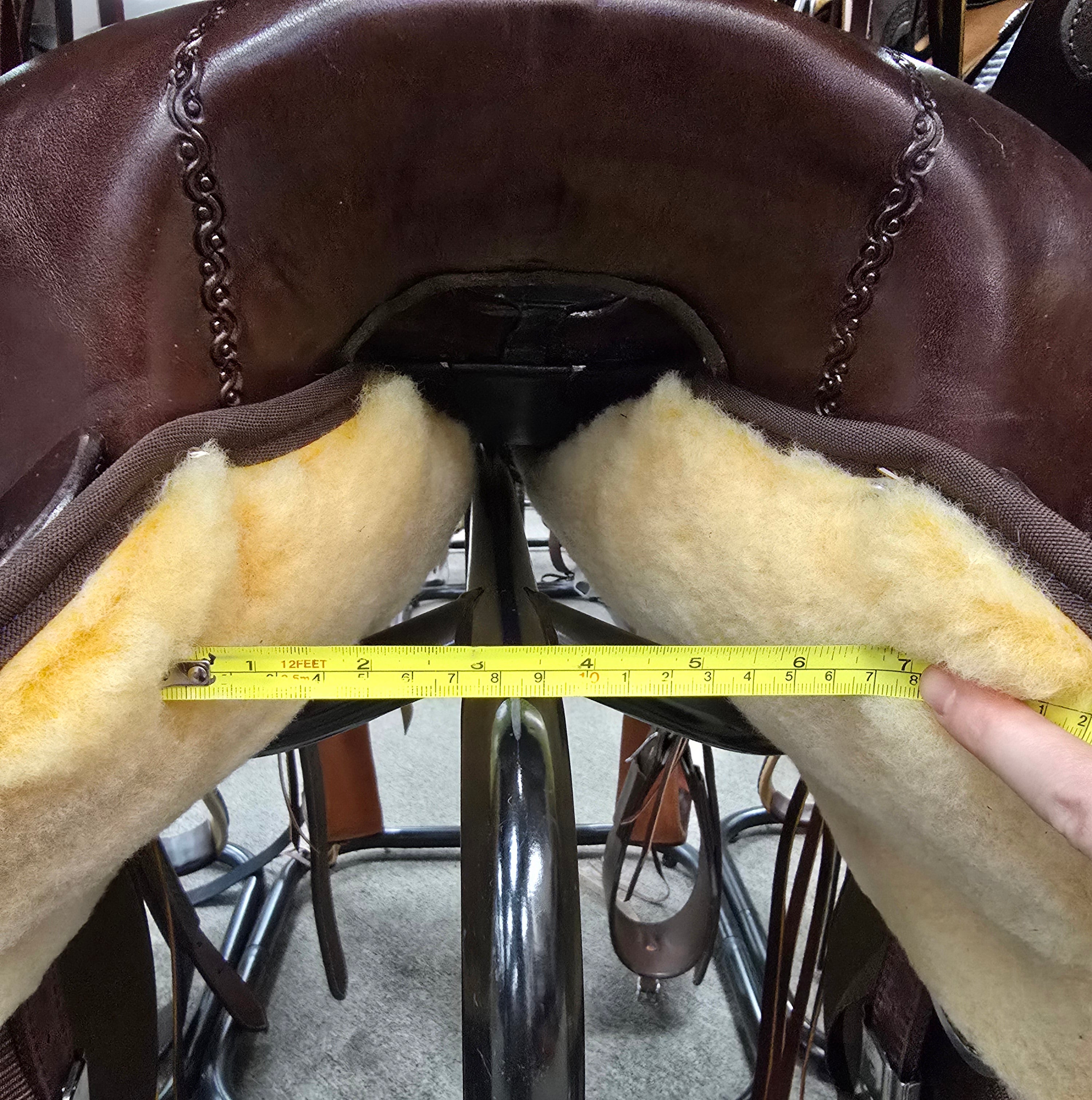 C2684 Used Scott Thomas Cordura Trail Saddle - Full QH 17"