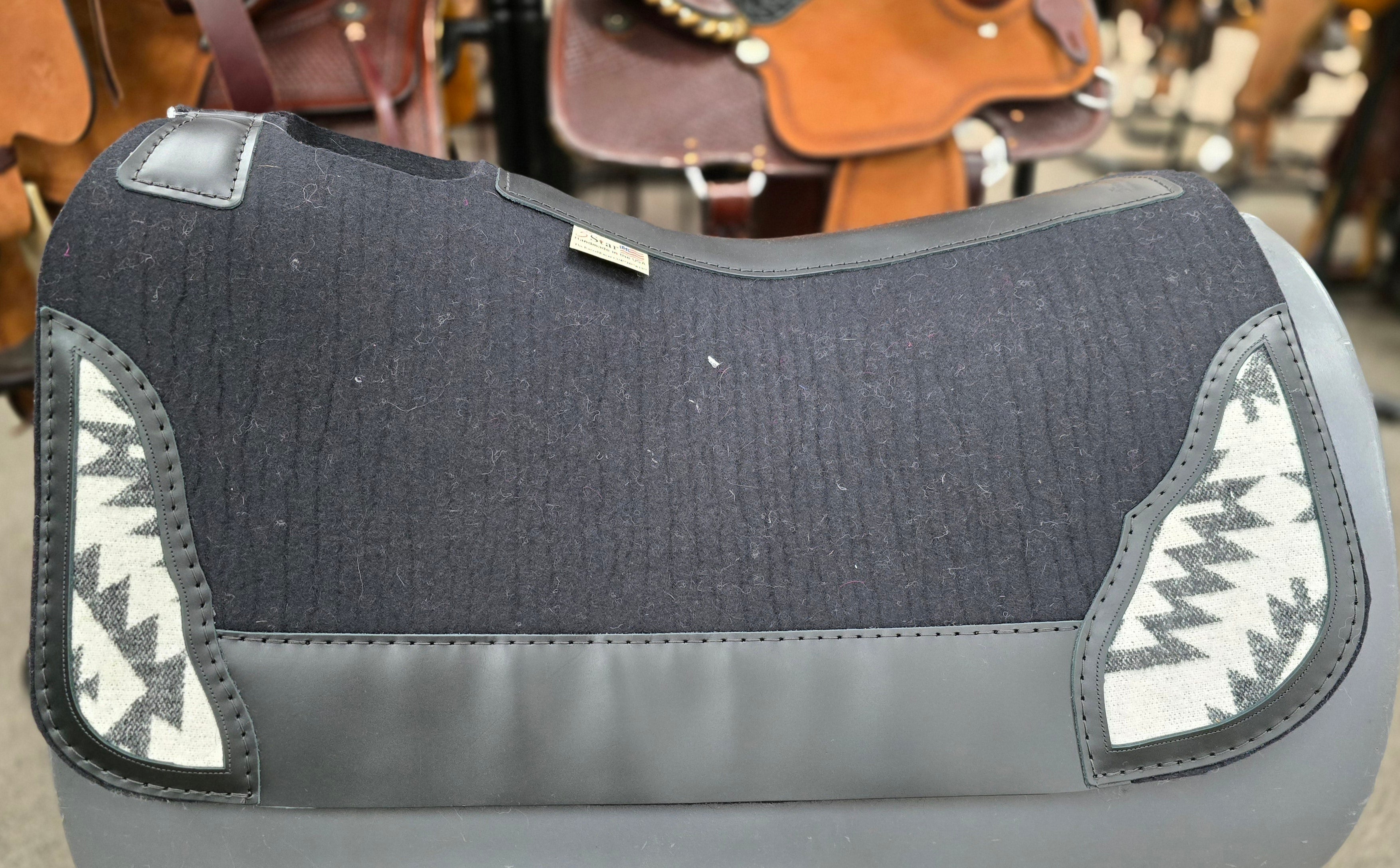 5 Star Western Contour Barrel Pad 30 X 28 Square Skirt