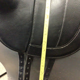 C2699 Like New Fairfax Spencer Dressage Saddle 17.5 Wide