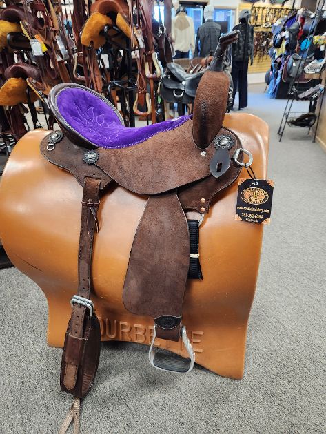 Used Double J Feather Light Weight Barrel Saddle-Like New