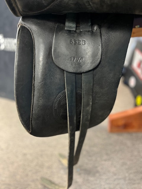 C2693 Used 17.5" Collegiate Black Dressage Saddle