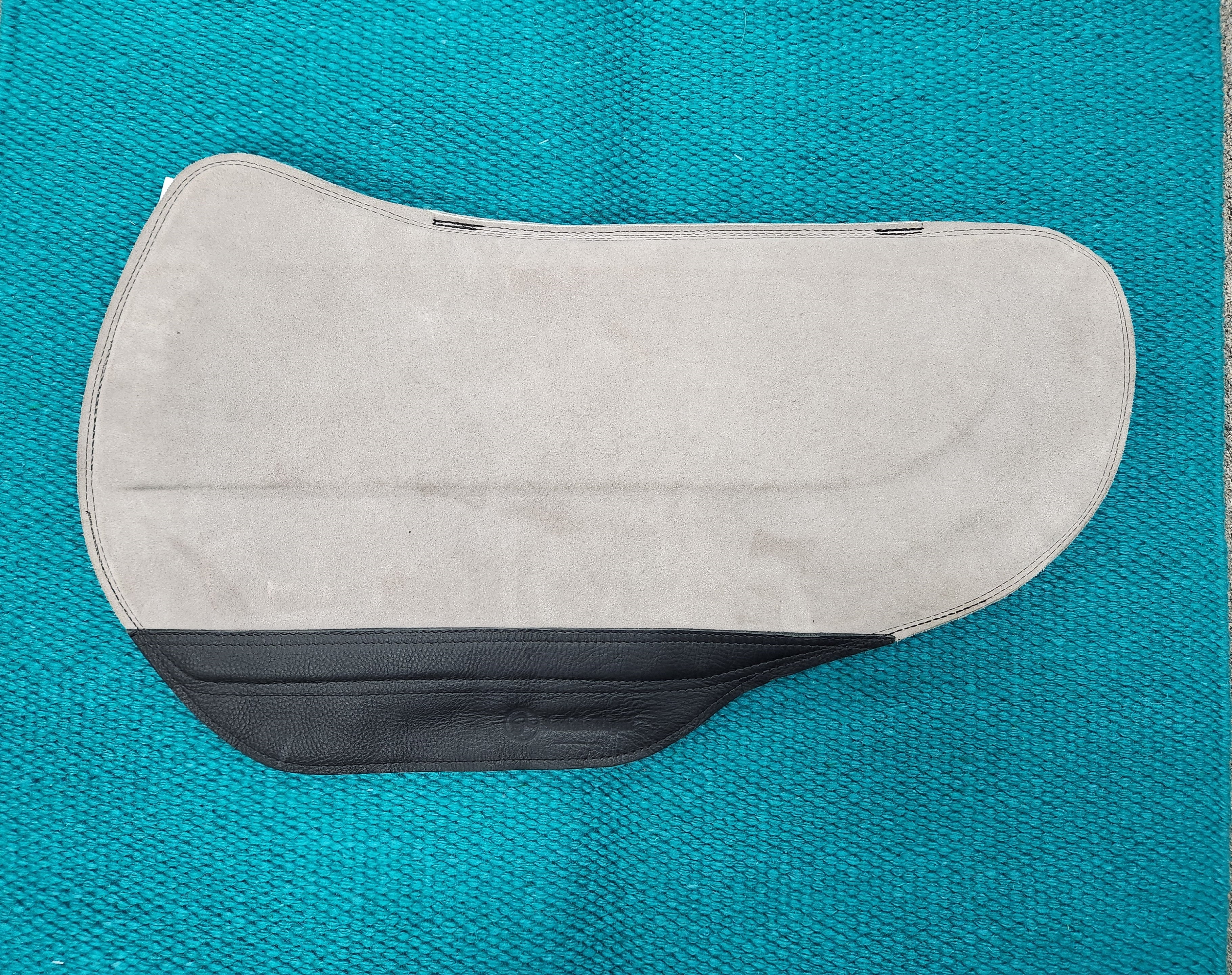 SaddleRight Western Saddle Pad-Round Barrel