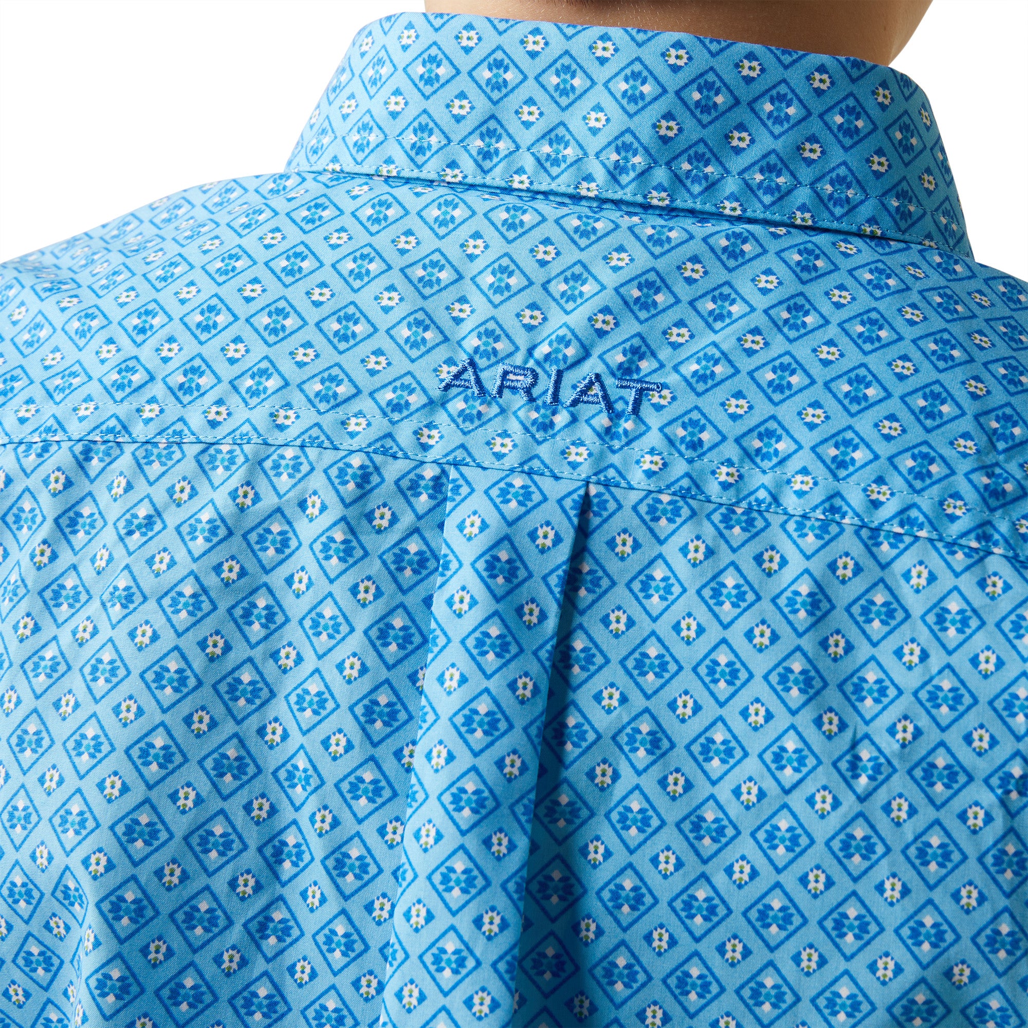 Ariat Boys Lake Classic Fit Long Sleeve Shirt