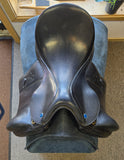Used Southern Stars Saddlery Monoflap Dressage Saddle - 17.5" Medium