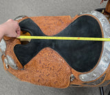 Used Dale Chavez Show Saddle w/ Two Toned Silver - 16" Medium