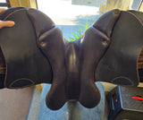 Used Arion J2 Jump Saddle - 16.5" Medium Wide