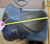 Used Wintec Isabell Icon Dressage - 18" Adj. XW