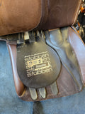 Used Stubben Roxanne Close Contact - 17.5" 31cm