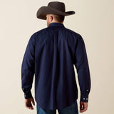Ariat Mens Wrinkle Free Solid Classic Fit Shirt