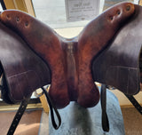Used M. Toulouse Saddle 16.5" with Accessories