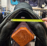 Used Hennig Dressage Saddle