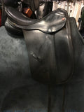 C2802 Albion Style Dressasge Saddle 17 1/2" Medium