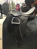C2781 Used Wintec 500 Dressage 17 1/2