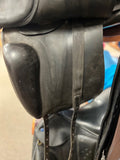 C2690 Used 18" Prestige Brown Dressage Saddle