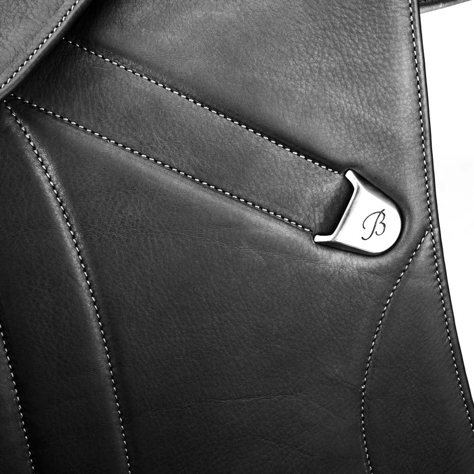 Bates "Innova+" Monoflap Dressage Luxe Leather Saddle