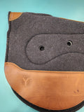 Circle Y Contour Felt/Gel Pad 31" Black