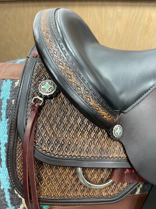 louis vuitton saddle horse